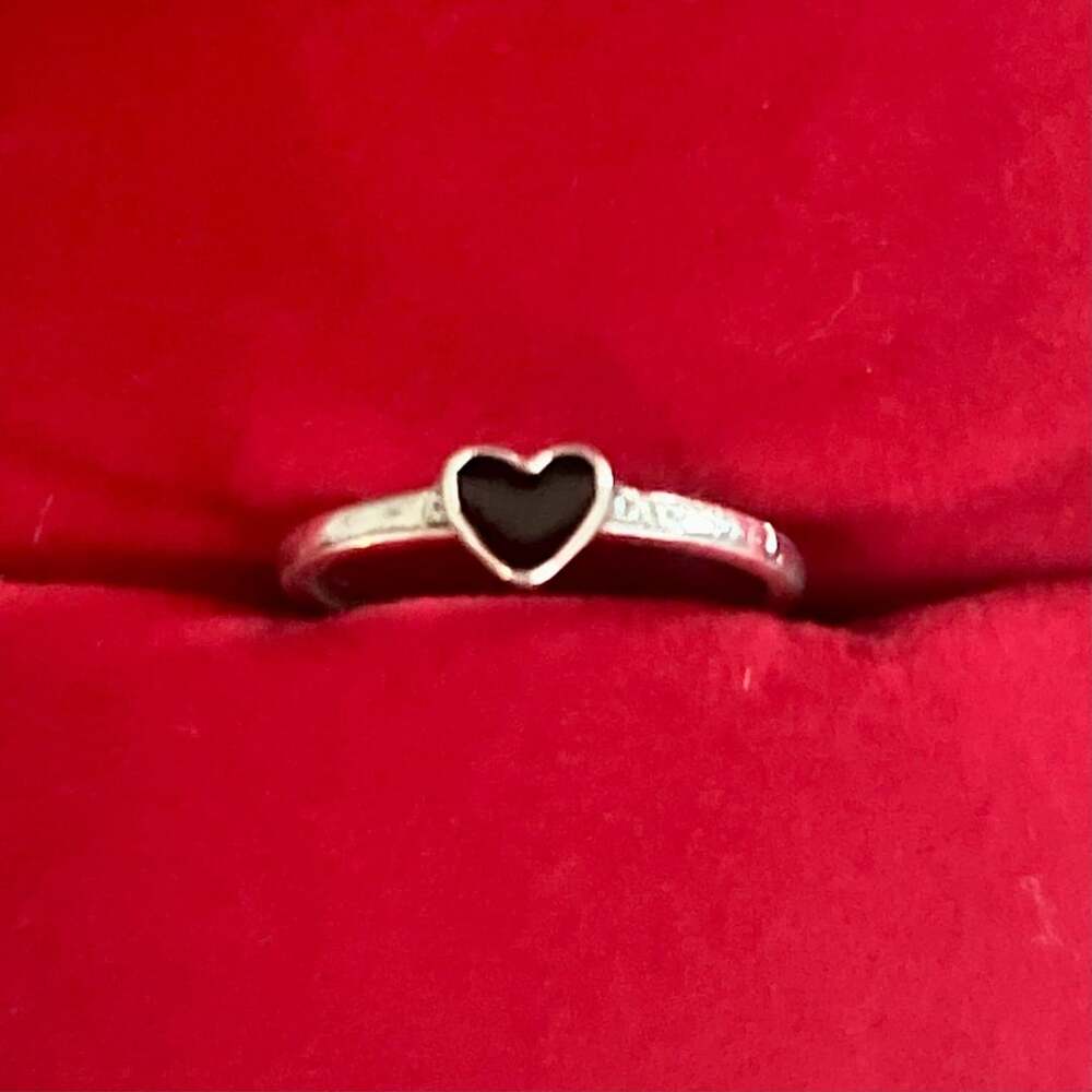 Black Onyx Heart Ring Silver Titanium Steel Silver Band Size 6